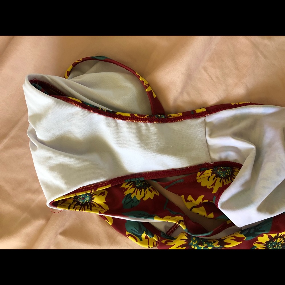 SOLD Rose gal maroon sunflower swim bottoms - Picture 6 of 7